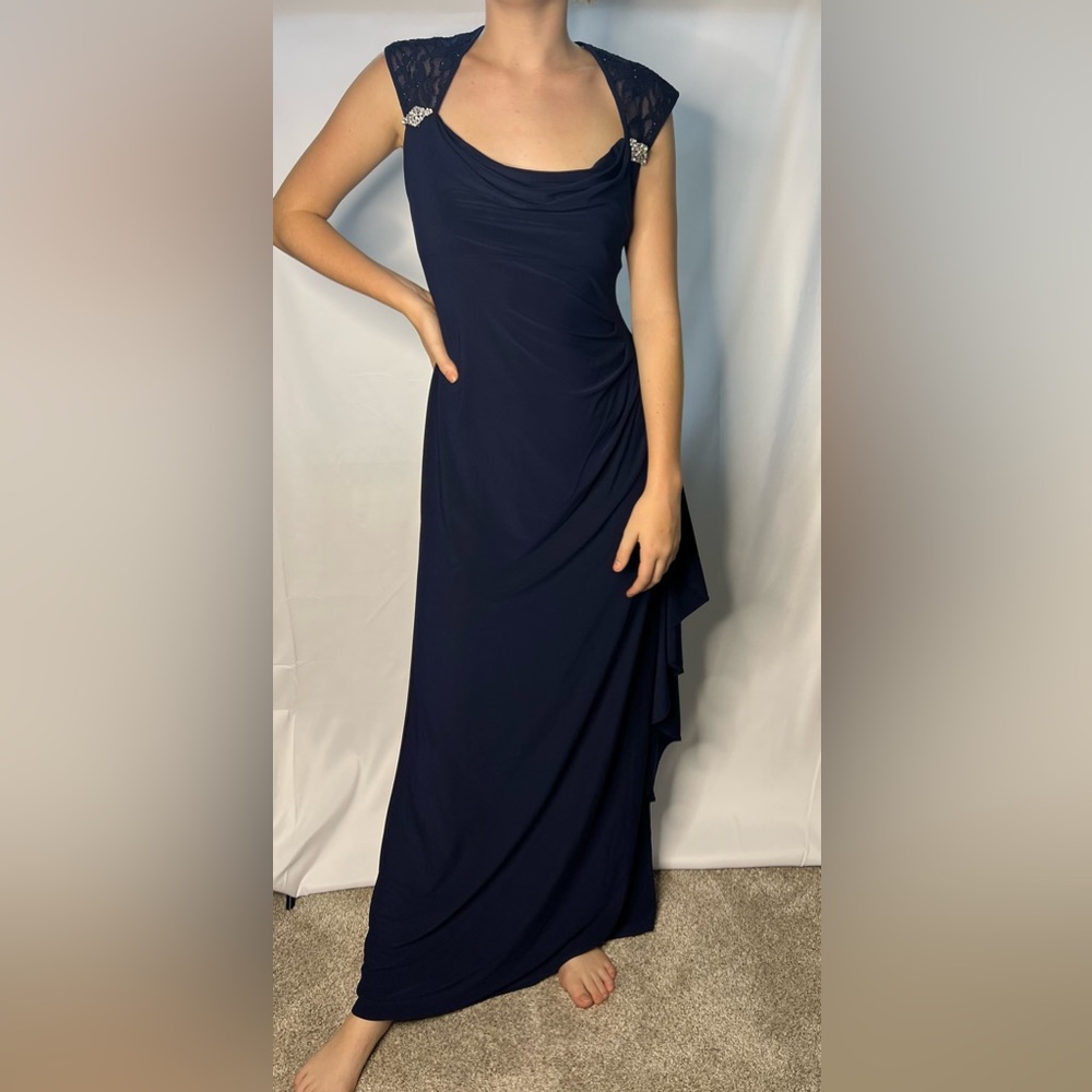 Woman’s Navy Formal Gown Sz 10 Rhinestones Floor Length Open Back R&M Richards